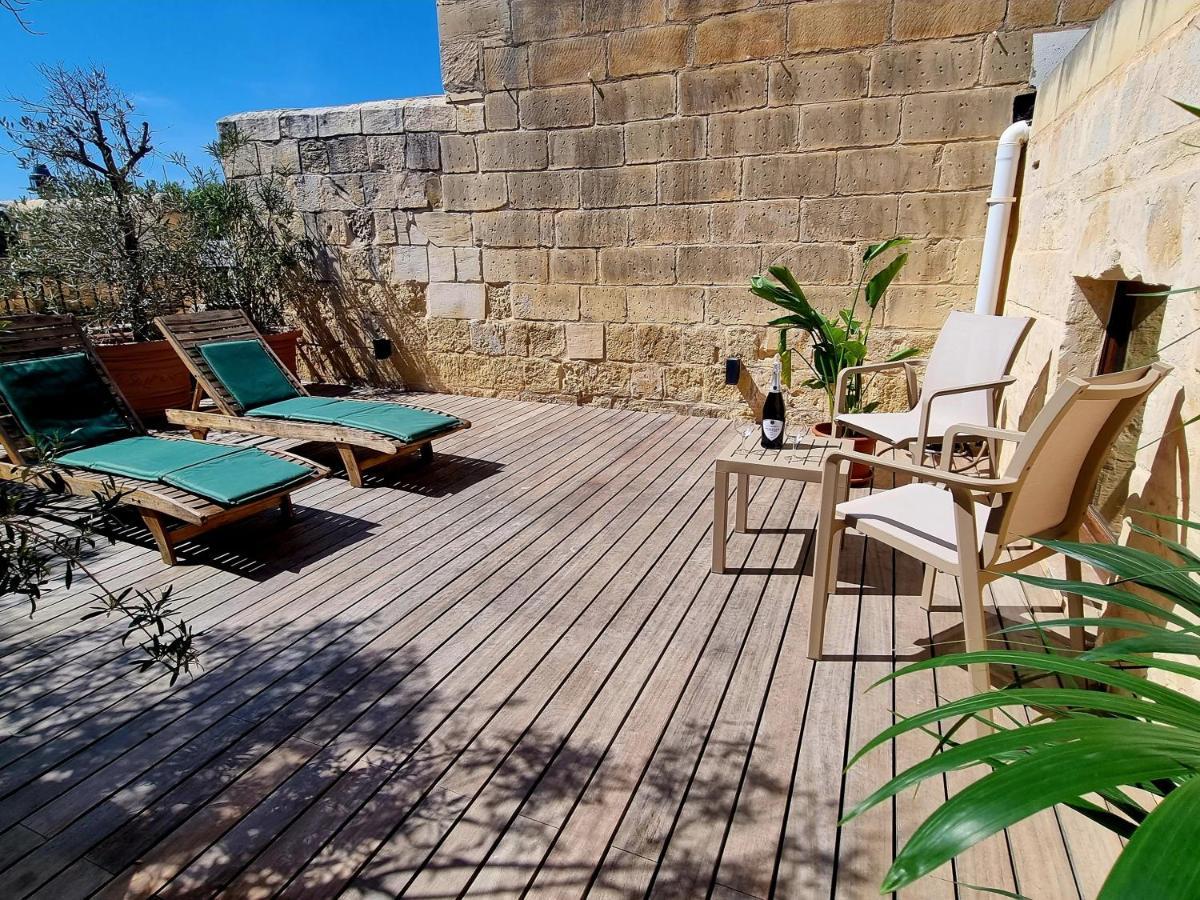Vallettacharme - 2 Bedrooms Flat In The Heart Of The City Exterior photo
