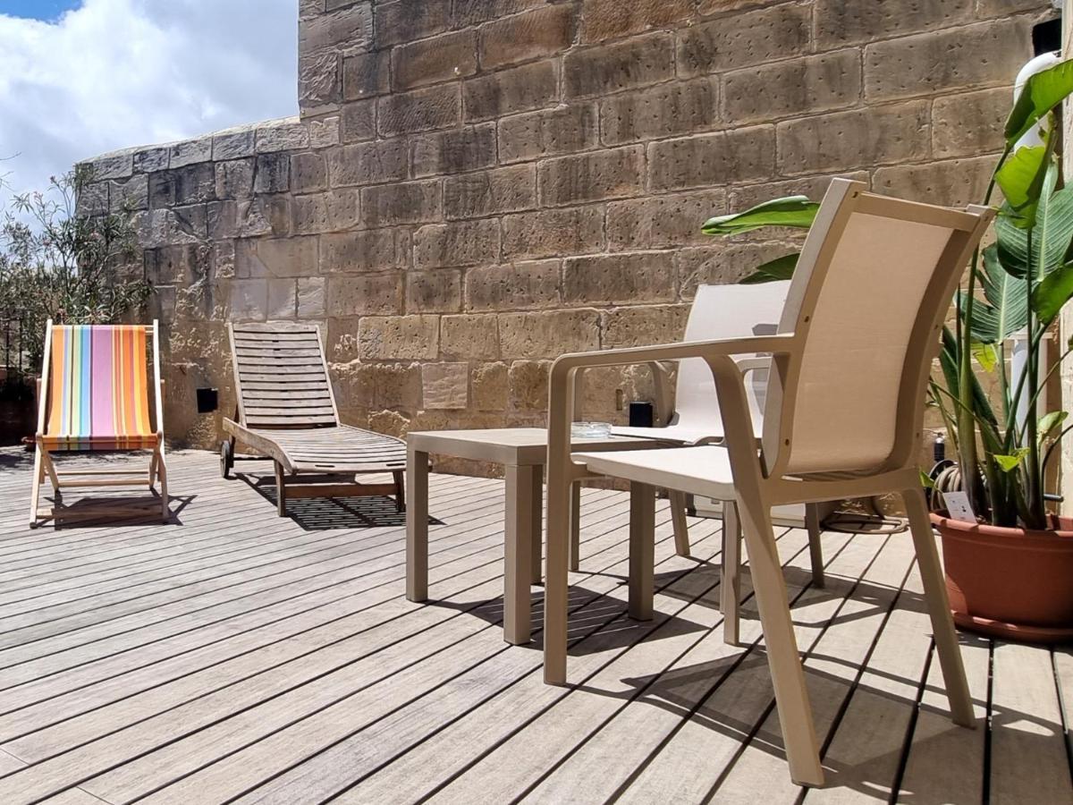 Vallettacharme - 2 Bedrooms Flat In The Heart Of The City Exterior photo