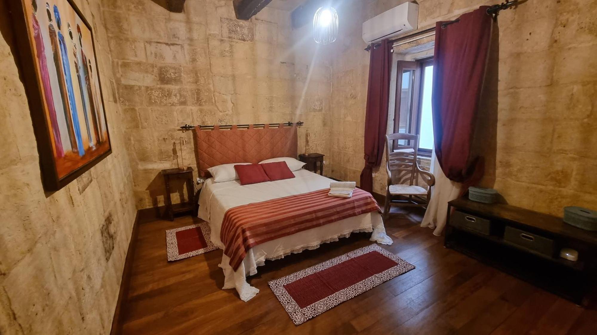Vallettacharme - 2 Bedrooms Flat In The Heart Of The City Exterior photo